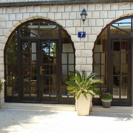 Guest House Villa Castio Petrovac Exterior photo