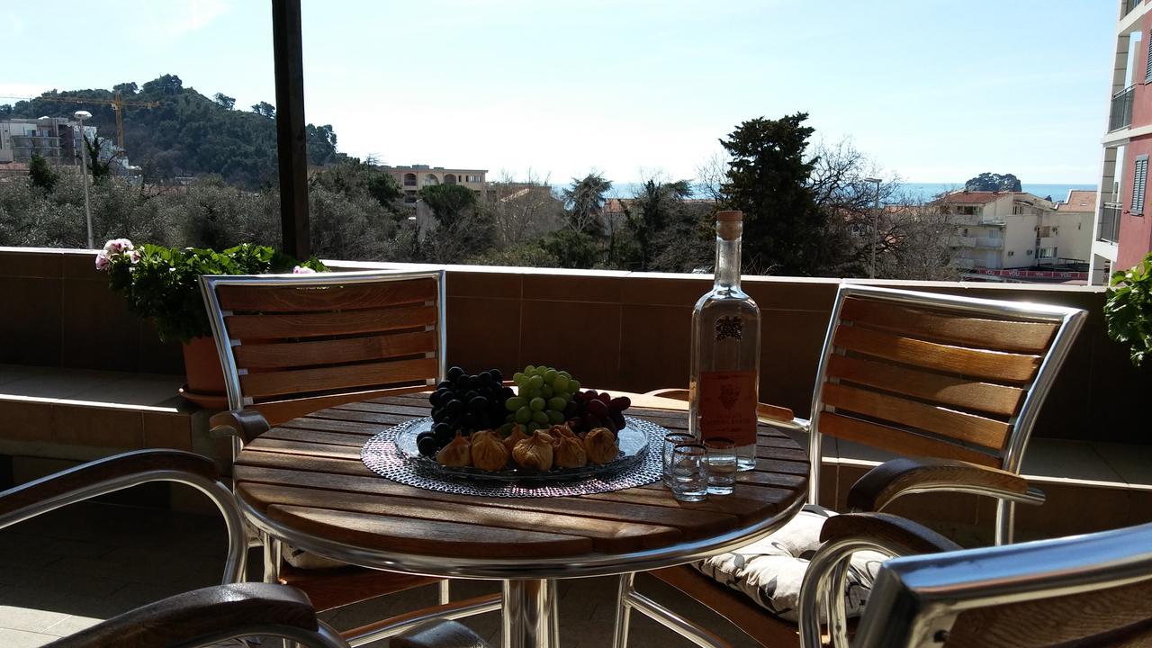 Guest House Villa Castio Petrovac Exterior photo